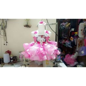 Dress tutu pita hello kitty gaunanak