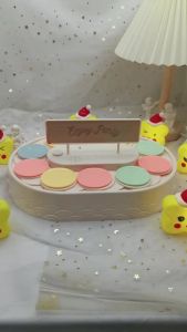 Conveyor Cake Machine 360 Degree Automatic Rotating Cupcakes Turntable Stand with 14pcs Small trays