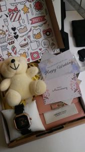 Paket Kado Ulang Tahun Cewek & Gift Box Hadiah Ultah Cewek