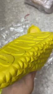 รองเท้าแตะทุเรียนรองเท้าแตะคู่พื้นหนา สำหรับใส่ในบ้านฤดูร้อนสำหรับผู้หญิง