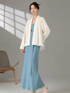 New Chinese Style Red Song Dynasty Hanfu Knitted Set with Airplane Sleeve Three-Piece Autumn Winter Womens Fashion Ensemble