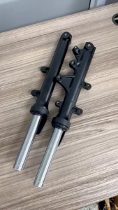 ชุดโช้คหน้าaerox155 โช้คหน้า YAMAHA AEROX155 ปี2016-2021 สีดำด้าน แอร็อค โช้คอัพ ชุดกระบอกโช้คพร้อมแกน Shock up Aerox