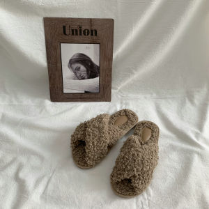 สไตล์เกาหลี รองเท้าแตะคนขี้เกียจ Cross Step-on Fur Shoes ชิค ฤดูใบไม้ร่วง ฤดูหนาว ส้นเตี้ยก้นแบน ถัก รองเท้าแตะด้านบน