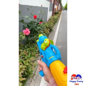 TOY😊พร้อมส่ง💯 ปืนฉีดน้ำ ยิงได้ไกล ยิงน้ำต่อเนื่อง จุน้ำได้เยอะ ปืนฉีดน้ำสงกรานต์ ปืนฉีดน้ำแรงดันลม ของเล่น ของเล่นเด็ก