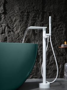 Lin Dai Bathroom White Floor Bathtub Faucet Bathtub Shower Cylinder Side Vertical Large Flow Waterfall Faucet