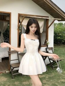 French Style Pure Desire Butterfly Knot White Strap Dress Womens Design Sense Waist Inward Sweet Temperament Short Skirt Summer
