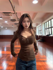 XIANGBAIWEI | Slim Fit Retro American V-Neck Long Sleeve T-Shirt