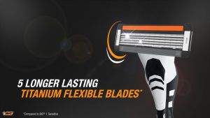 BIC Hybrid 5 Flex Mens Shaver Kit - 1 Handle + 4 Titanium-Coated Blade Refills Ergonomic Design Precision Trimmer
