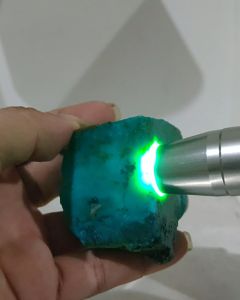 Batu Bacan Doko Lempengan Dominan Biru: Pengiriman Sesuai Foto & Video Kode108\\n\\n Batu Bacan Doko Lempengan\\n\\n Apa itu Batu Bacan Doko Lempengan?\\n\\nBatu Bacan Doko Lempengan adalah batu alam yang memiliki karakteristik unik dan dominan berwarna biru. Batu ini berasal dari Pulau Bacan, Maluku, Indonesia. Dalam bahasa lokal, \"Doko\" merujuk pada warna biru, sementara \"Lempengan\" menggambarkan bentuk batu tersebut.\\n\\n Karakteristik Batu Bacan Doko Lempengan\\n\\nBatu Bacan Doko Lempengan memiliki beberapa karakteristik unik:\\n\\n- Warna dominan biru\\n- Bentuk lempengan atau datar\\n- Kualitas tinggi dan langka\\n- Berpotensi sebagai investasi\\n\\n Manfaat Batu Bacan Doko Lempengan\\n\\nBeberapa manfaat dari Batu Bacan Doko Lempengan antara lain:\\n\\n- Sebagai investasi\\n- Menghiasi ruangan dengan keindahan alami\\n- Menghargai keunikan batu alam\\n\\n Batu Bacan Untuk E-commerce\\n\\n Bagaimana Menggunakan Batu Bacan Doko Lempengan di E-commerce?\\n\\nUntuk mempromosikan Batu Bacan Doko Lempengan di platform e-commerce, Anda dapat:\\n\\n- Memposting foto dan video berkualitas tinggi\\n- Menyertakan deskripsi yang menarik dan informatif\\n- Menggunakan kata kunci seperti 'batu bacan doko lempengan' dan 'batu biru dikirim sesuai foto'\\n\\n Strategi Pemasaran Batu Bacan Doko Lempengan di E-commerce\\n\\nBerikut adalah beberapa strategi pemasaran yang efektif:\\n\\n- Menyediakan layanan konsultasi gratis kepada pelanggan\\n- Memberikan diskon untuk pembelian dalam jumlah banyak\\n- Mengadakan promosi spesial pada momen tertentu\\n\\n Pengiriman Batu Bacan Dikirim Sesuai Foto & Video Kode108\\n\\n Proses Pengiriman Batu Bacan Dikirim Sesuai Foto & Video Kode108\\n\\nProses pengiriman Batu Bacan Dikirim Sesuai Foto & Video Kode108 meliputi:\\n\\n1. Pelanggan memesan batu dengan kode108 tertentu\\n2. Kami mengirim foto dan video batu yang akan dikirim\\n3. Pelanggan memverifikasi batu tersebut sebelum pengiriman\\n4. Batu dikirim sesuai dengan foto dan video yang telah disepakati\\n\\n Keuntungan Menggunakan Batu Bacan Dikirim Sesuai Foto & Video Kode108\\n\\nKeuntungan menggunakan metode pengiriman ini antara lain:\\n\\n- Pelanggan dapat memverifikasi batu sebelum menerima pesanan\\n- Meningkatkan kepercayaan pelanggan terhadap produk\\n- Meningkatkan kepuasan pelanggan\\n\\n Kode108 Batu Bacan\\n\\n Apa Itu Kode108 Batu Bacan?\\n\\nKode108 Batu Bacan adalah kode unik yang digunakan untuk mengidentifikasi setiap batu Bacan Doko Lempengan. Kode ini mencakup informasi seperti warna, ukuran, dan kualitas batu.\\n\\n Cara Membaca Kode108 Batu Bacan\\n\\nUntuk membaca Kode108 Batu Bacan, Anda perlu memahami struktur kode tersebut. Misalnya, kode '108-B-10' menunjukkan batu dengan warna biru (B) dan ukuran 10 cm.\\n\\n Pentingnya Kode108 Batu Bacan\\n\\nPentingnya Kode108 Batu Bacan antara lain:\\n\\n- Memudahkan pelanggan untuk mengidentifikasi batu yang mereka inginkan\\n- Meningkatkan kepercayaan pelanggan terhadap produk\\n- Meningkatkan efisiensi dalam proses penjualan dan pengiriman\n}