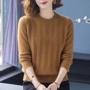 เสื้อสเวตเตอร์คอปกมนถักผ้าขนสัตว์เนื้อนุ่มแฟชั่นฤดูใบไม้ร่วง/ฤดูหนาว เสื้อผ้าสำหรับคุณแม่ อบอุ่น แขนยาว ปกติ