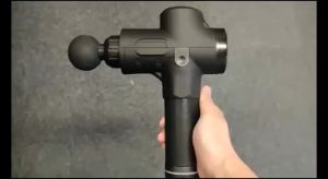 ปืนพังผืดนวดตัวผ่อนคลายกล้ามเนื้อคอและขาสีดำอุปกรณ์ลดเสียงรบกวนต่ำระดับ30