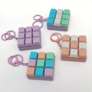 Keyboard Fidget Toy Fidget Clicker Keyboard Fidget Keychain Button Fidget Gifts for Adults to Relieve Stress and Pass Time