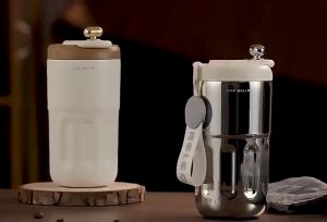 Digital Stainless Steel Thermal coffee mug with intelligent LED Temperature display (420ml) 316 Stainless