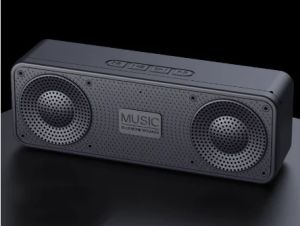 Portable Outdoor Wireless S18 Bluetooth Smart Speaker with Subwoofer Creative Radio Audio Device for Mobile Phone Computer