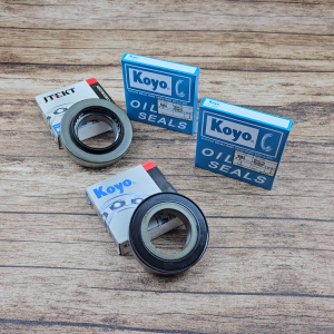 KOLAHAR LAHAR RODA BELAKANG LUAR DALAM 30211 + SEAL RODA LUAR DALAM PS100 PS120 PS125 PS136 1SET KOYO