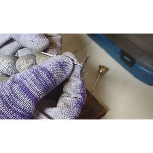 Chổi Đánh Rỉ Sắt Lông Ngựa 3mm -LUMBL