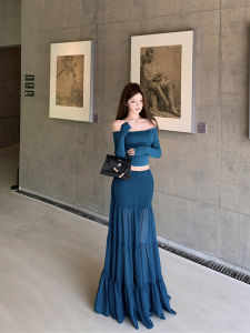 Shoulder Bared Long Sleeve High Waist T-Shirt And Skirt Set for Women Fashionable Splicing Design Pure Color Commute Style