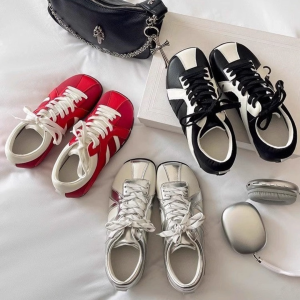 Ribbon Lace Fashionable Flat Bottom Trainers Foot Wear Square Toe Sneakers Lightweight Low-cut Sports Casual Outdoor Soft Women Shoes