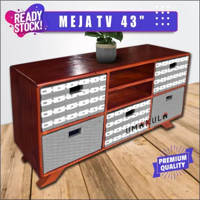 Meja TV kayu jati dengan rotan sintetis model rak 6 DVD loreng ukuran 43 inci dengan 6 laci berwarna biru dan putih siap pakai kualitas premium.