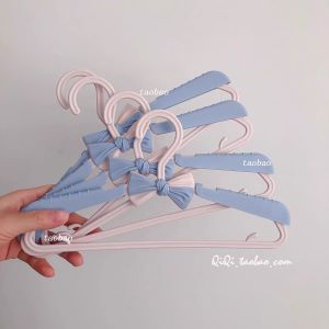 Adjustable Childrens Pants Hanger Clips Anti-Slip Cute Extendable Wardrobe Organizer for Adults Baby Special Use Clothing Rack