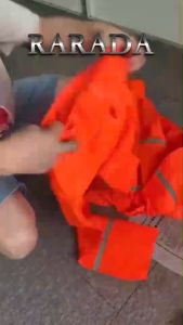 ชุดกันฝนผู้ใหญ่และเด็ก กันน้ำสามารถใช้ได้ยาวนานมีแถบเรืองเเสงปลอดภัยในตอนกลางคืน ขับรถเปียกๆ กรุณาดูตารางไซส์ก่อนสั่ง รบกวนถ่ายวิดีโอก่อนแกะถุงสินค้า