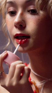 [Limited] Kindness Pocket Love Lip Glaze ลิปทินท์ออยล์ บำรุงริมฝีปาก เนื้อฉ่ำวาว