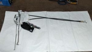 J08S04 DOOR INNER LOCK WITH DOOR GUN CABLE ISUZU NPR PRO FVR34 FVR240 LORRY TRUCK AKSESORI