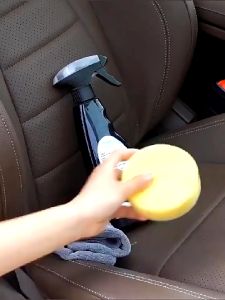 ผ้าเช็ดทำความสะอาดแบบเปียกที่สะดวก คอนโซลภายในรถยนต์/รถจักรยานยนต์ และชิ้นส่วนพลาสติกต่างๆ