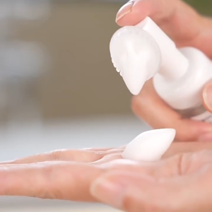 150ml Foaming Bottle With Brush Pump Press Silicone Facial Foam Bot Face Brush Foaming brush Bottle