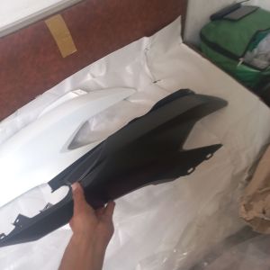 ốp sườn sau vario . click 2018 - 2022