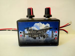 Modul Blitz pesawat 2ch Menggunakan Potensio & Rileyy Watt Besar 12/24 Volt