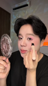 Bút Kẻ Mắt Nước Hình Viên Nang Thông Minh Chống Lem Chống Trôi Đầu Nhọn Dễ Vẽ Eyeliner Kiểu Dáng Độc Đáo Sang Trọng