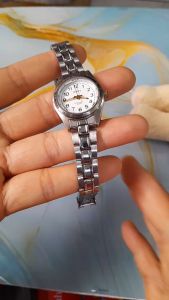 Đồng hồ nữ SCRIPT size:25mm sang trọng d&acircy th&eacutep kh&ocircng gỉ second hand si nhật- đ&atilde qua sử dụng