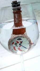 Đồng Hồ Nam Automatic CRNAIRA C2036K lộ máy mặt chạm nổi cá vàng sở hữu thiết kế sang trọng Chống nước 3ATM dây da