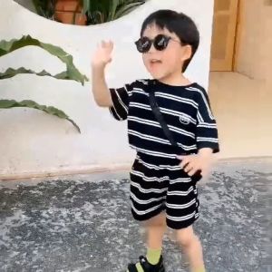Kualitas Tinggi setelan baju kaos anak laki laki import katun 0-5 tahun jas pakaian anak cowok imut tampan garis-garis stelan baju bayi perempuan Gaya Korea