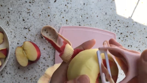 ALAT DAPUR SERBAGUNA PISAU PENGUPAS BUAH DAN SAYUR DAPUR SET 2 IN 1 SERBAGUNA