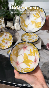 Peralatan makan keramikmangkuk bunga magnoliamangkuk nasipiring bunga berukirbarang keramik dapurmudah dibersihkantahan panasboleh digunakan dalam mikrofonoven.Mangkuk mie，Ceramic dinnerwarerice bowlsnoodle bowlslace-edged plates.