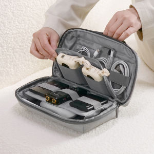 Thickened digital storage bag earphones electronic finishing storage bag power supply power bank multi-function data cable storage bag.