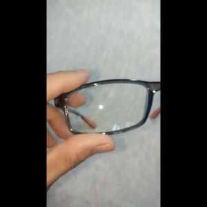 Kacamata Fashion Anti Radiasi Sinar Biru & Gagang Elastis