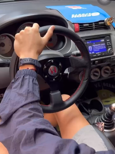 🥇พร้อมแป้นแตร์สายไฟ (แถมฟรีน๊อตให้ 6 ตัว)🥇พวงมาลัย 14นิ้ว พวงมาลัยรถยนต์ พวงมาลัยรถแต่ง งานแข็งนิ่มมือ