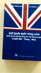 Sách - Combo Bài Luận Mẫu Tiếng Anh dành cho học sinh thi trung học phổ thông ( 3 miền bắc trung nam + chuyên Hà Nội )