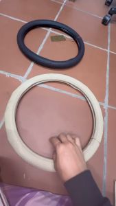 Bọc tay lái xe con kích thước 37cm 38cm bọc vô lăng lắp cho các loại ô tô xe con trên thị trường hiện nay hàng da cao cấp