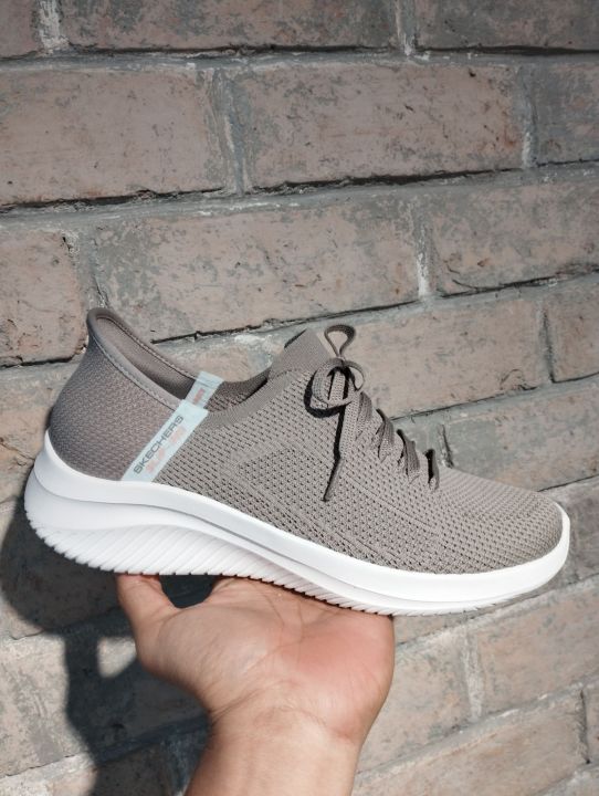 SEPATU SKECHERS SPORT ULTRA FLEX 3-SKE150457DKT Sepatu Olahraga