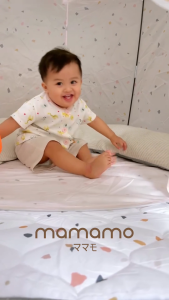 Mamamo ผ้าปูรองคลาน ผ้าปูอเนกประสงค์ ลาย Pastel Terrazzo ขนาด 130x130 cm. เนื้อผ้านุ่มนิ่ม มีปุ่มกันลื่น พร้อมส่ง