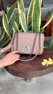 BOXY - Tas Selempang Wanita Ovid Terbaru | Totebag Wanita High Quality | Slingbag Wanita Import Quality | Shoulder Bag Wanita Korean Style | Handbag Wanita OOTD | Tas Selempang Puffy | Tas Selempang Wanita OOTD | Tas Wanita Kekinian | Tas Selempang Pesta