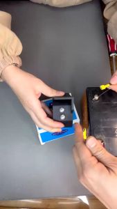 Còi lùi quang treo