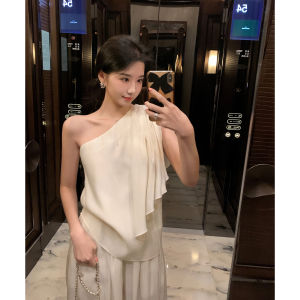 ชุดสองชิ้นผ้าไหมเนื้อละเอียดแขนกุดไหล่โล่ง ชุดกางเกงขายาวผ้าไหมเนื้อละเอียดสำหรับฤดูร้อน ชุดแฟชั่นสำหรับผู้หญิงวัย 18-25 ปี