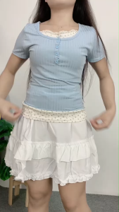 ชุดเซ็ตแฟชั่นฤดูร้อน เสื้อยืดฟ้า กระโปรงลูกไม้