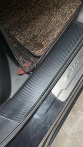 Bộ 4 Miếng Da Sợi Carbon dán Chống Trầy Nẹp bước chân Cửa Xe Hơi Decal bậc vân carbon trơn Chống Trầy Xước Bậc Cửa dày và bền