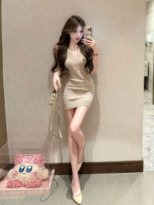 CHANGTONG | V-Neck Slim Fit Vintage Style Strap Dress